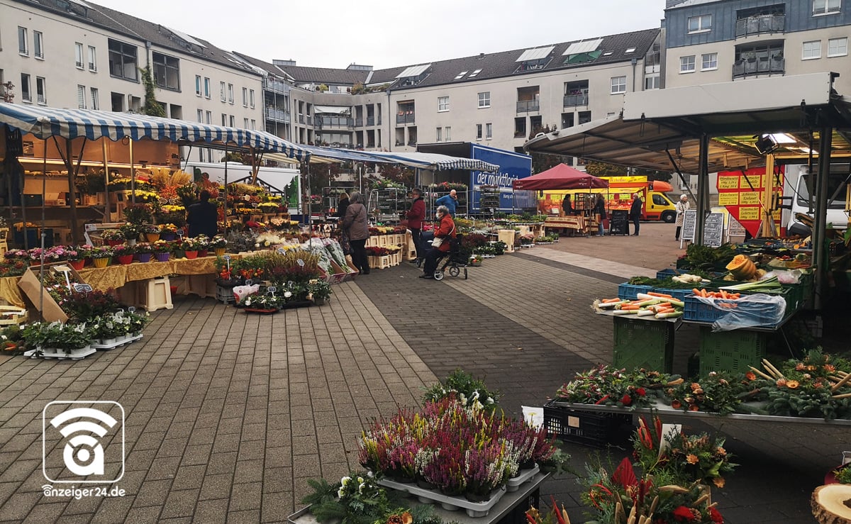 Wochenmarkt-Hilden-Nove-Mesto-Platz-Blumen