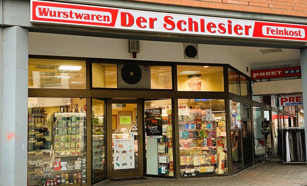 Der-Schlesier-in-Koeln-Porz-City-Josefstrasse