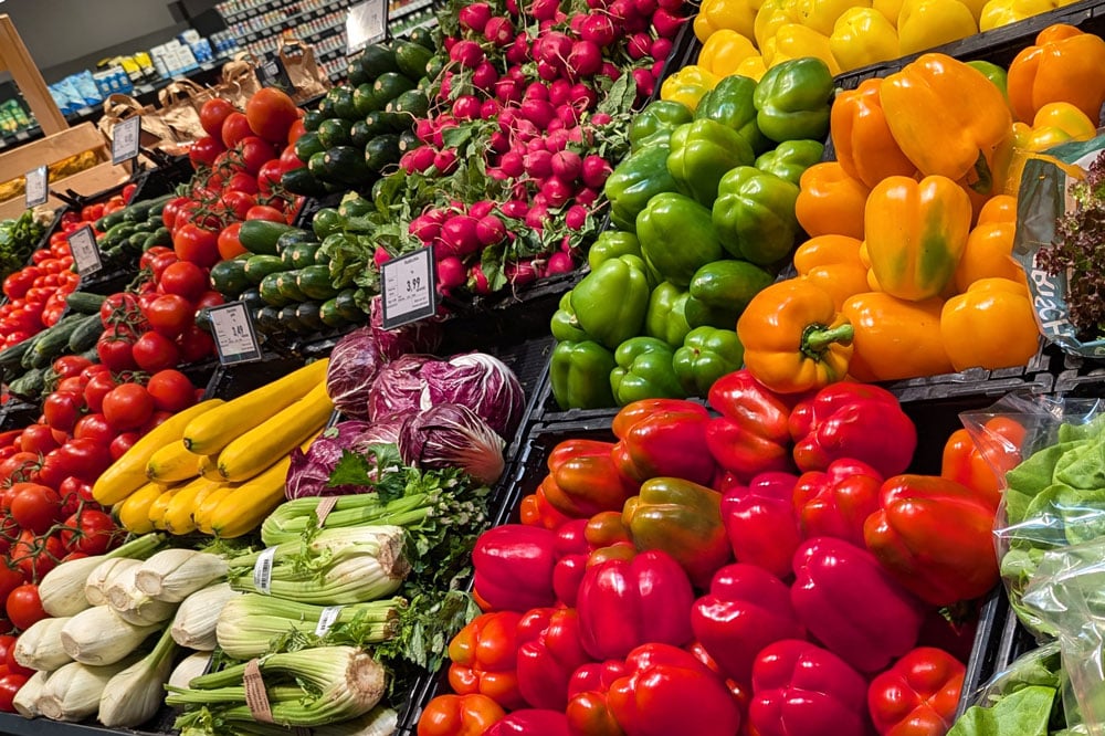 EDEKA-Kuhland-Hilden-Supermarkt-Gemuese-Paprika